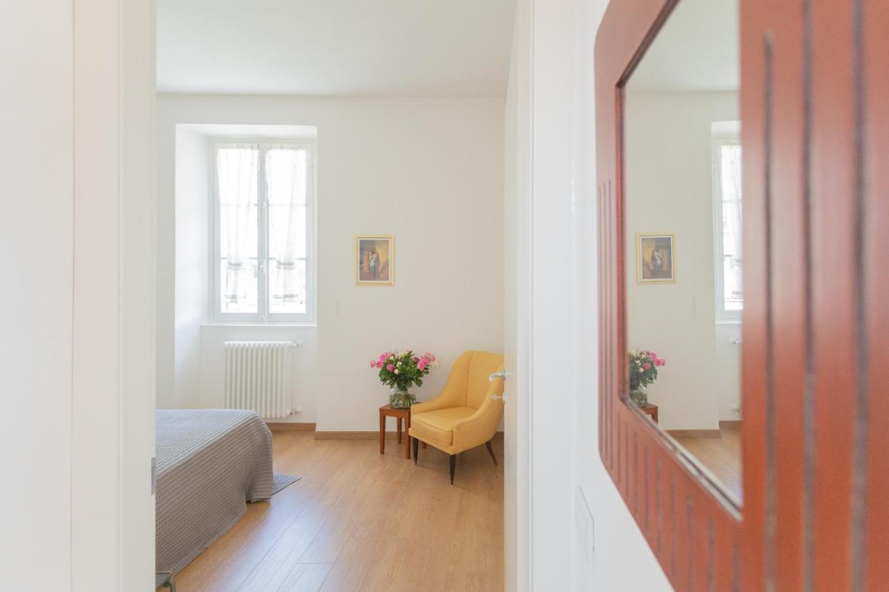 Tina'S Window On Lake Como By Rent All Como Mezzegra Extérieur photo