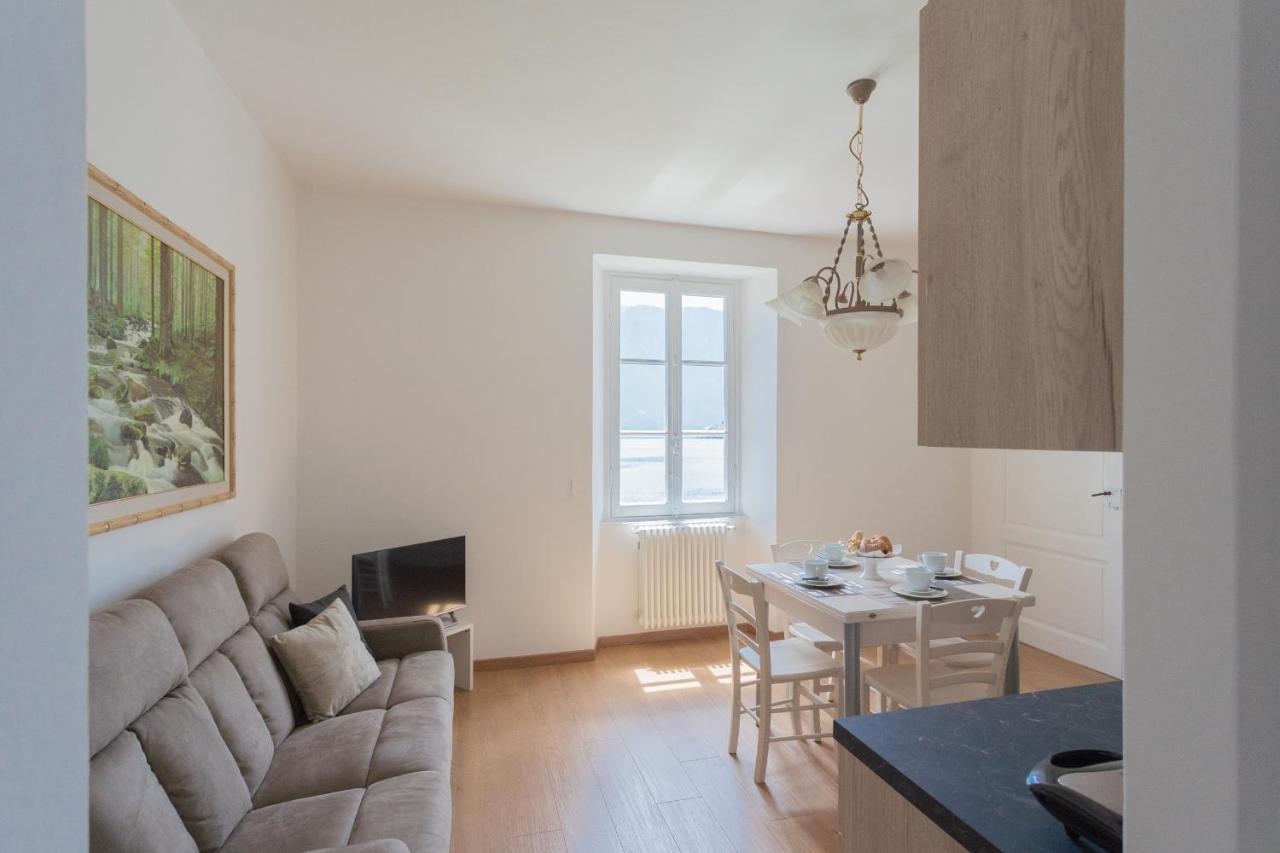 Tina'S Window On Lake Como By Rent All Como Mezzegra Extérieur photo